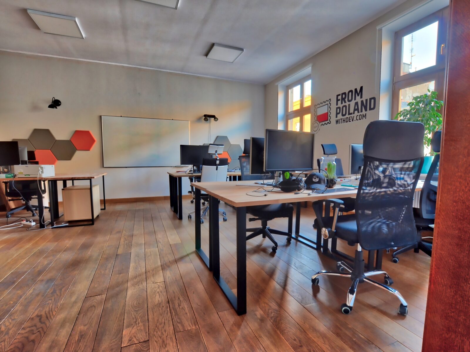 Open space 1 — Czysta Cowork, Kraków (2)