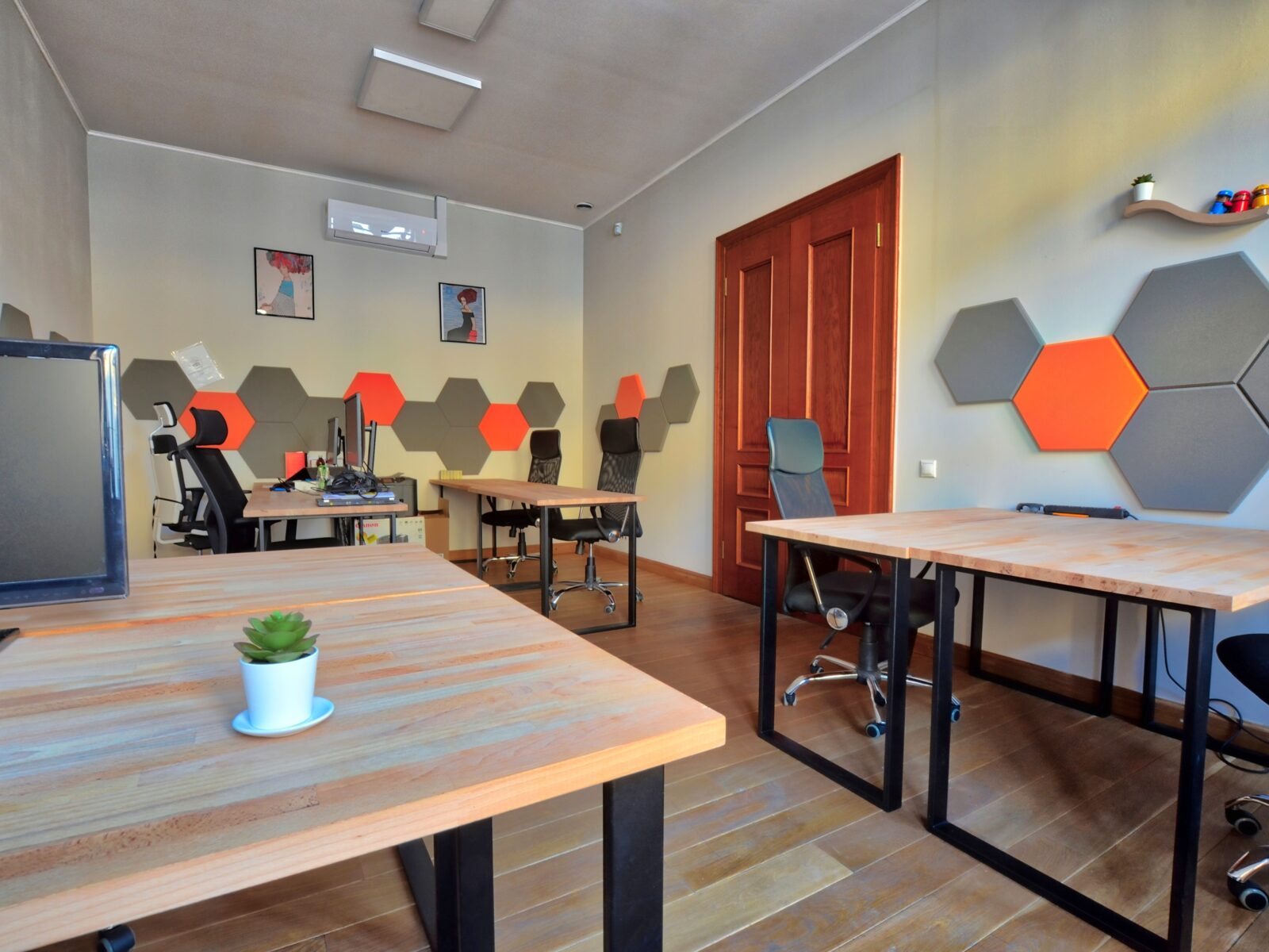 Open space 2 — Czysta Cowork, Kraków (2)