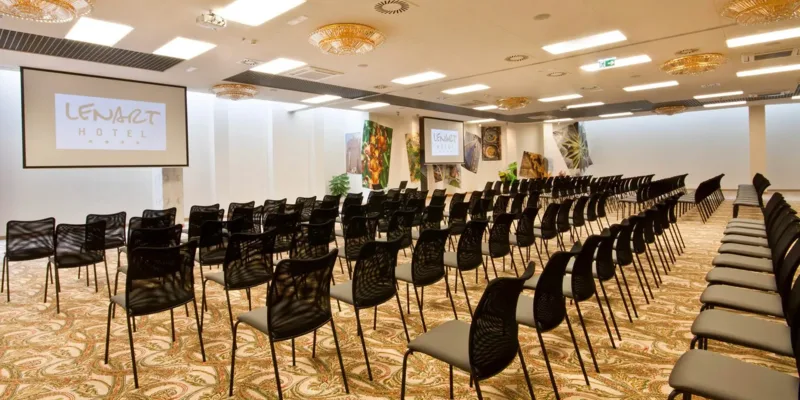 Hotel Lenart ****